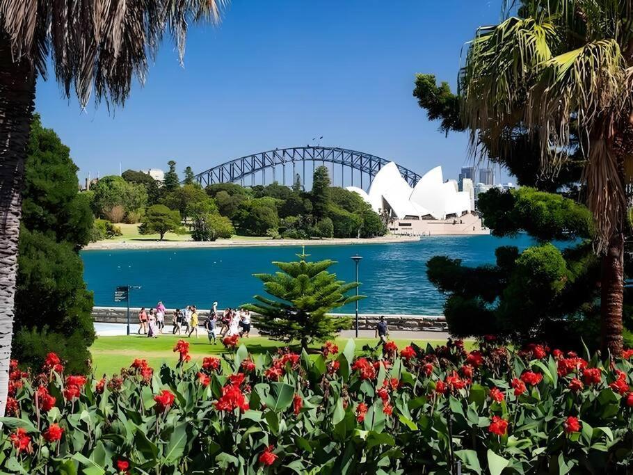Waterfront Cbd Luxury 1br With View Apartment Sydney