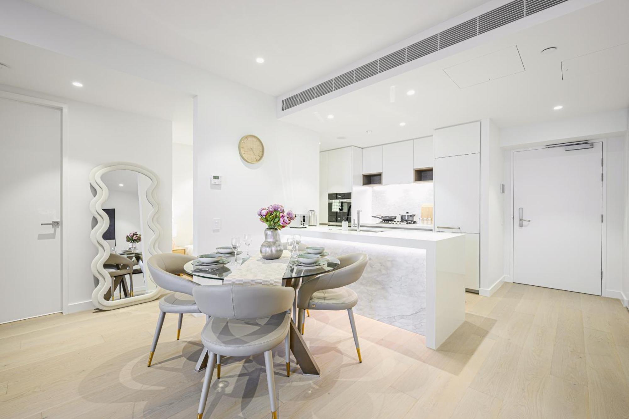 Waterfront Cbd Luxury 1br With View Sydney